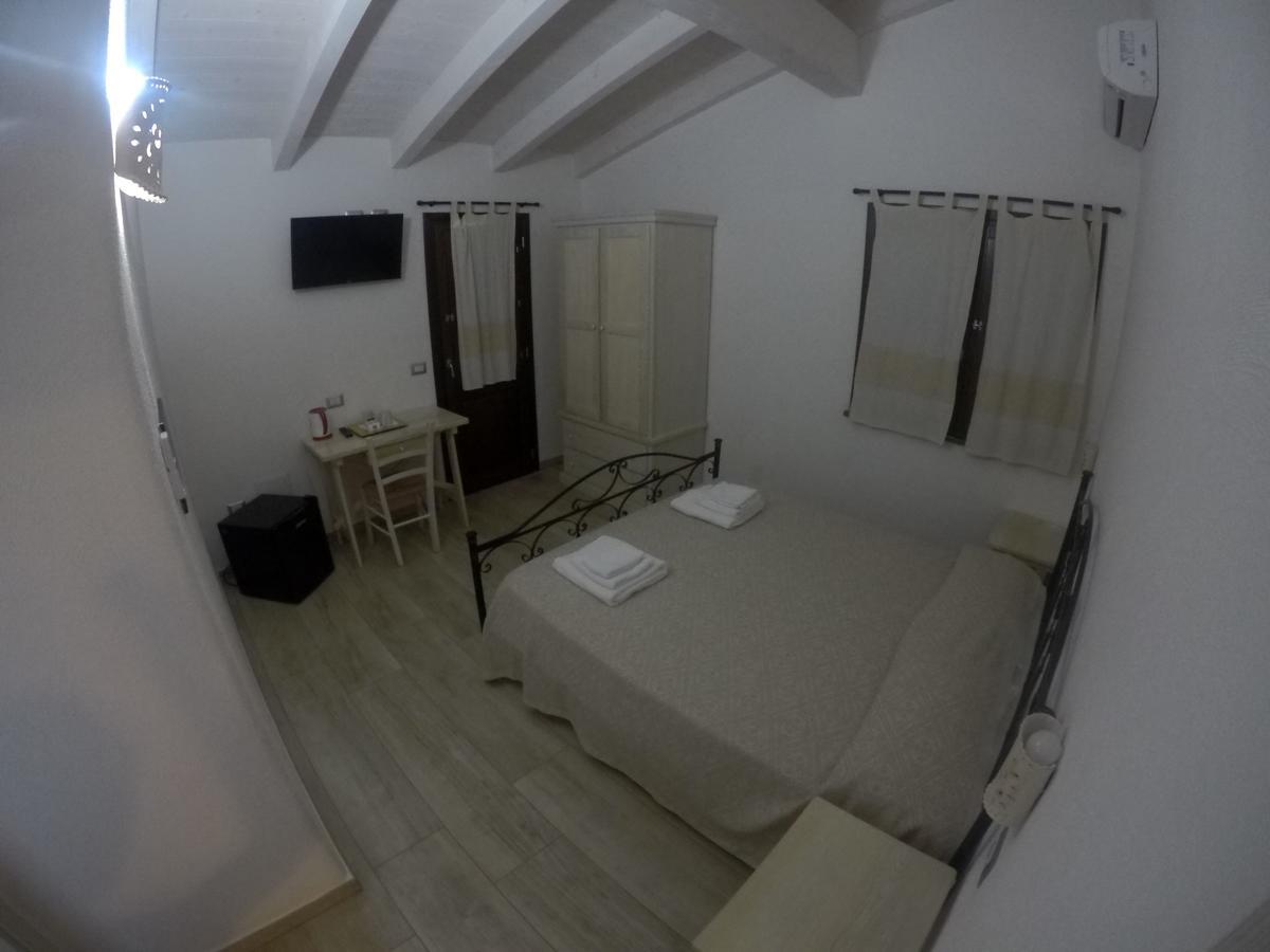 Agriturismo Su Meurreddu Tratalias Экстерьер фото